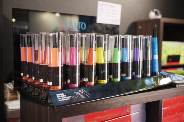 【2012台灣設計師週】3x3= 無限!超多設計品牌就在產業形象區