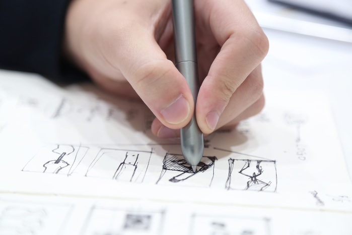 【內心系文具】喜愛簡約幹練就拿這款 ORBIT 換芯筆,輕鬆轉換你的芯