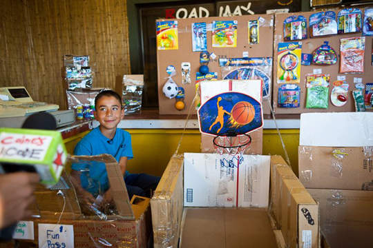 史上最強家家酒！9歲男孩教你自己蓋遊樂場