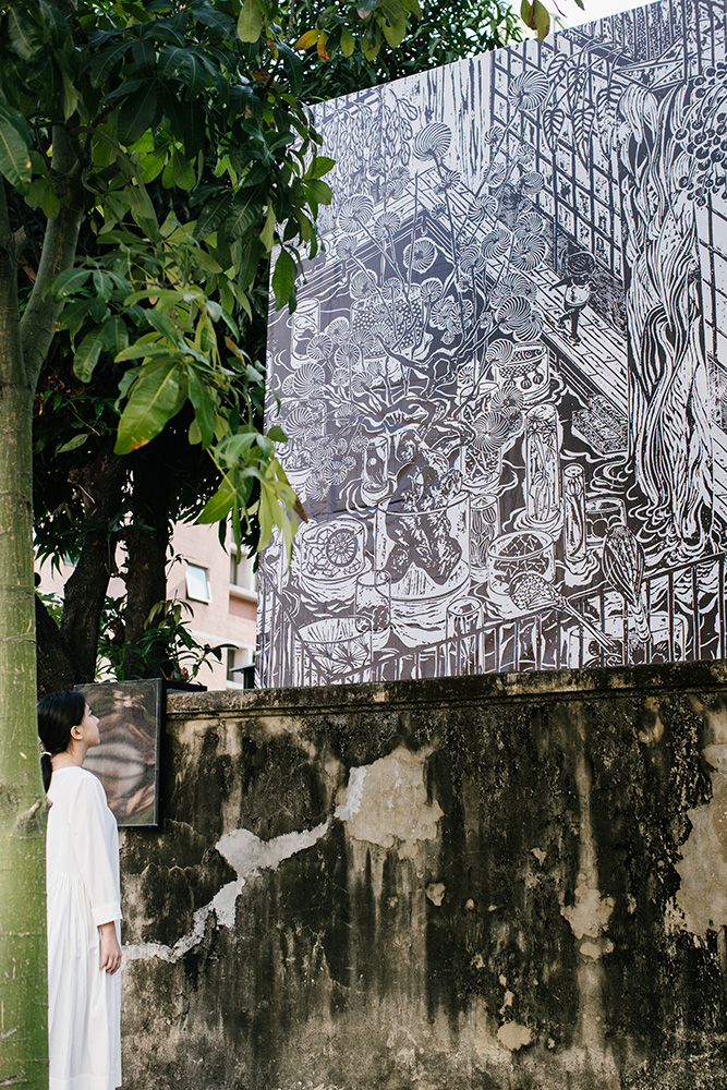 《串遊季 REUSE》重新想像文資修復的展覽!於台中「臺灣府儒考棚」結合文物、插畫與花藝等 11 組創作盛宴