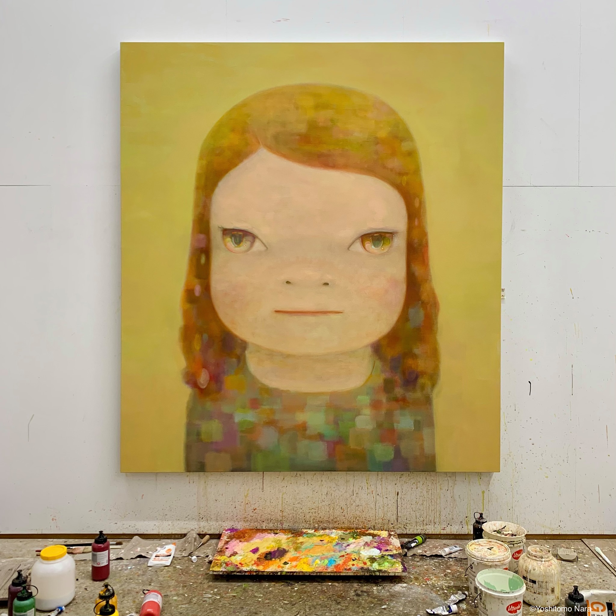 奈良美智《朦朧潮濕的一天》台灣巡迴展計畫!親解作畫心境轉變與創作故事