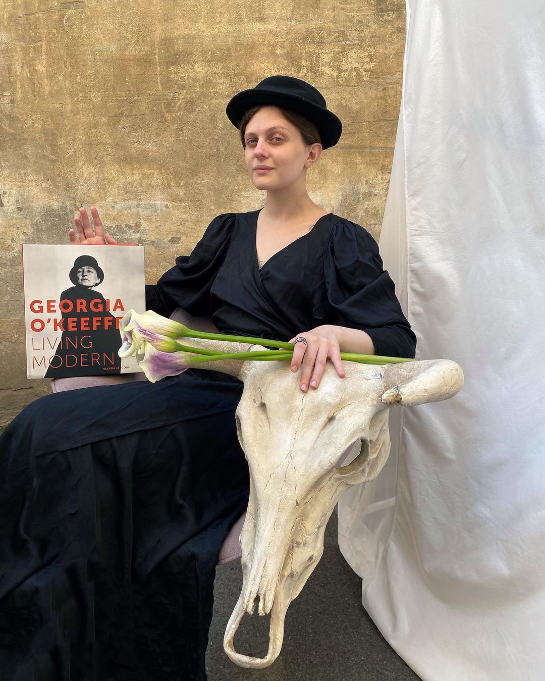 俄羅斯百年書店趣味「書本主題攝影」！IG創意行銷賣書也推廣閱讀