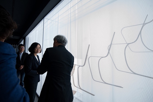 跟大編一起看展｜第一個走進總統府的設計展「設計 M/m 臺灣」