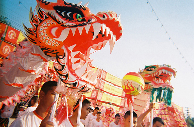 拍一個 LOMO 回憶！Lomography 推出 Diana F+ 十週年限量版和即可拍相機