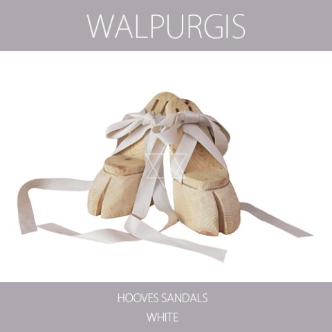 綿羊系女孩登場！綁上一雙「蹄」涼鞋踩街囉