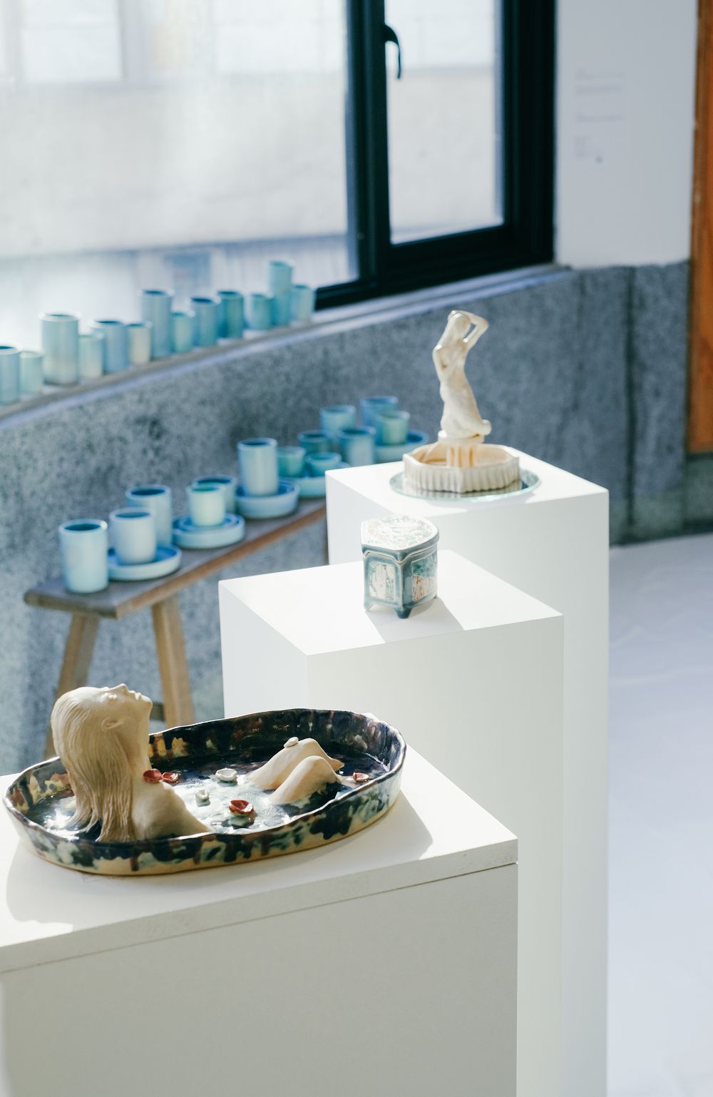 迪化街知名咖啡館花園展出「同溫層」世代的厭世藝術!《恆溫日常,鬆軟綿密的爆炸》一窺那又厚又暖的創作日常