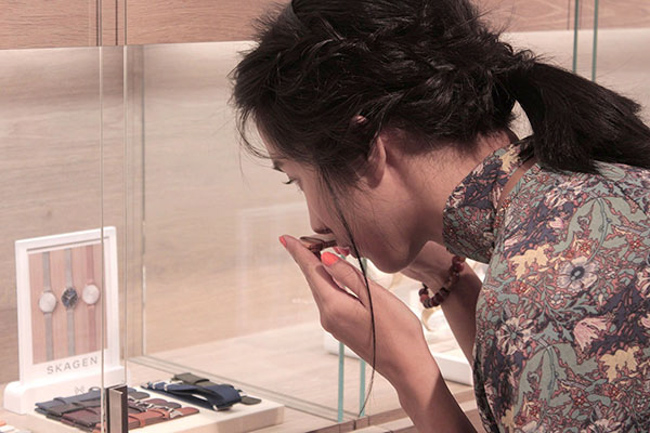 ﻿﻿﻿﻿購物是一種正能量釋放 質感女生温貞菱逛誠品生活週年慶