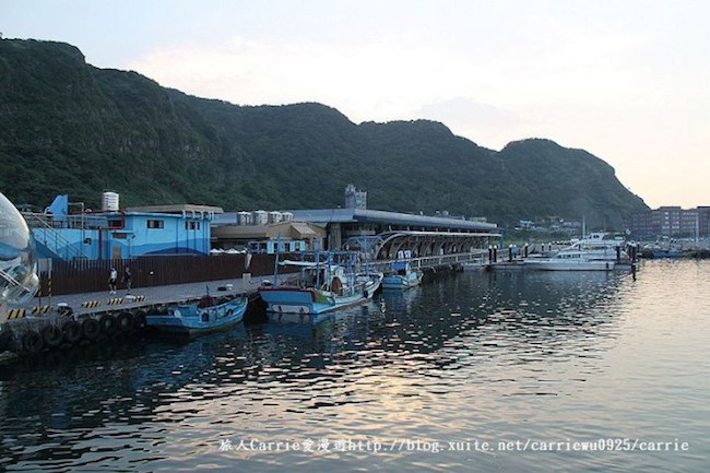 【玩體驗】基隆海釣體驗！化身富豪開遊艇還能帶回滿滿漁獲