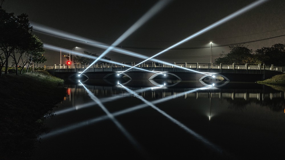 台南「2024月津港燈節」作品亮點!水上球型裝置、奇幻鑰匙孔等23組藝術光影創作