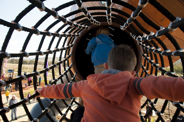 寓教於樂的遊樂區,超大橡樹果實樂園