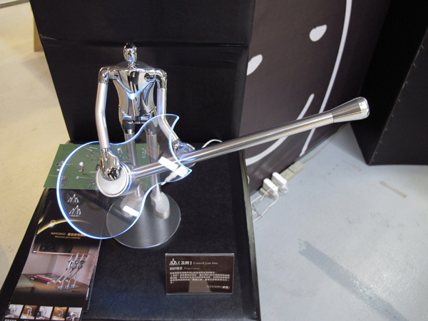 【2013台灣設計師週】逛到腳酸買到手軟的「3x3 設計產業形象展」