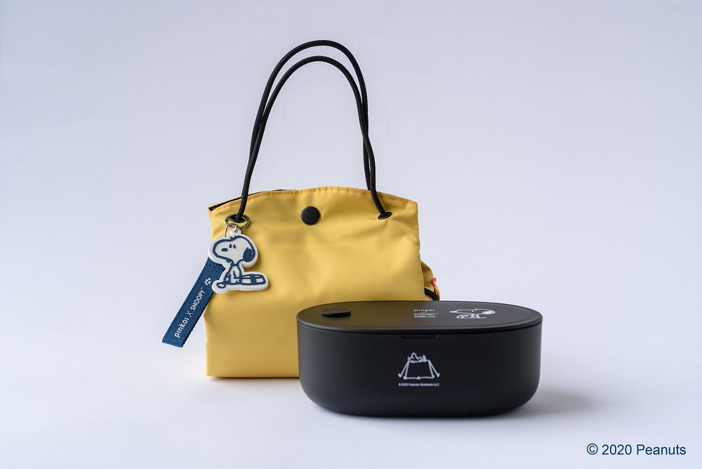 經典茄芷袋紅、綠、藍 Pinkoi x SNOOPY 史努比聯名！台味平安符、日曆和熱炒玻璃杯的台式日常