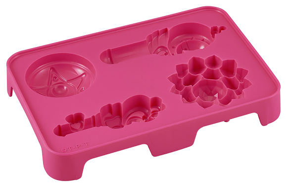 變身守護你的戰士！美少女戰士製冰盒，手作巧克力hen甜蜜