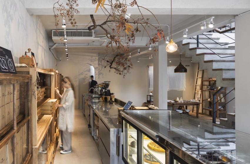 新竹「一百種味道 三民店」特色甜點店空間！老宅化身水果塔甜食、選物美味場所