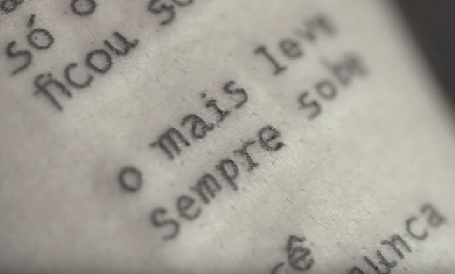 我在肋骨，寫一首詩！屬於文青的浪漫型刺青