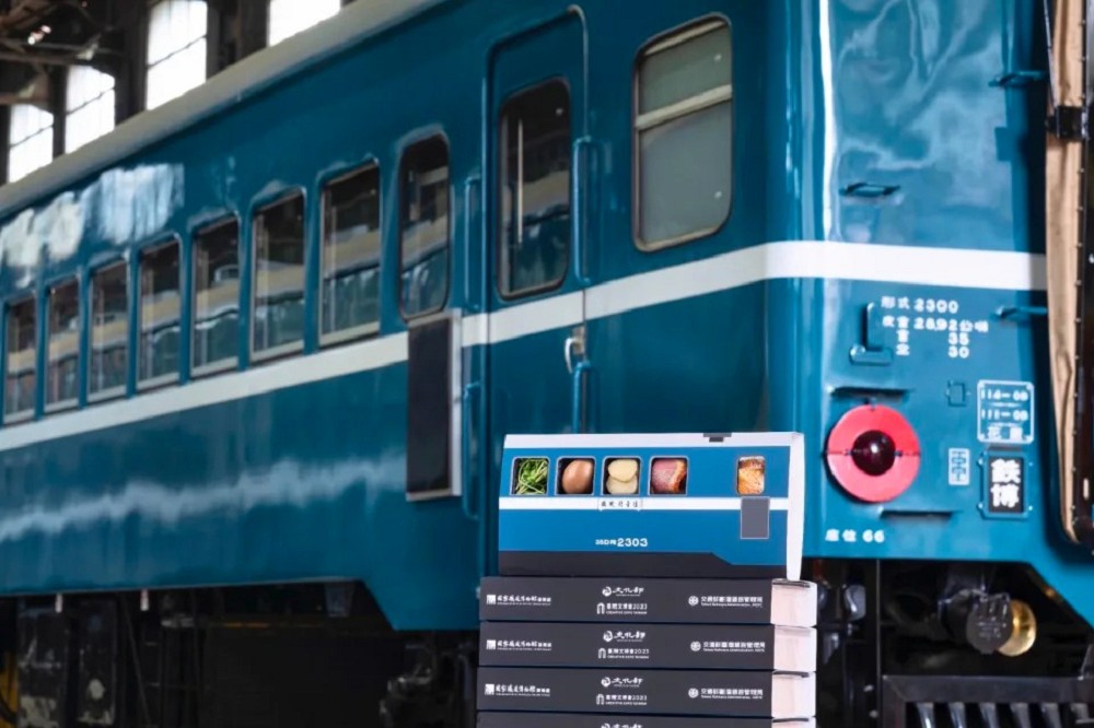 2023台灣文博會5大展區亮點！空總FOCASA巨型馬戲篷、鷹架光雕、藍皮火博號亮相