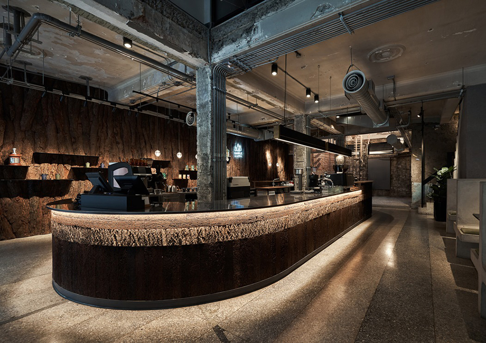 令人流連忘返的空間大改造!精選貫穿建築的四層樓天井、全球最佳咖啡廳等 3 大翻新建築