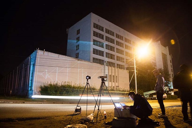 眼見不一定為憑！欺騙你雙眼的 3D 立體錯視牆