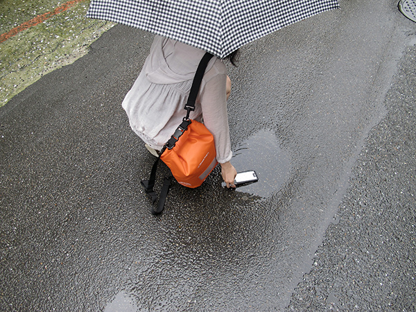 【生活玩物】梅雨季，你需要一個防水好包