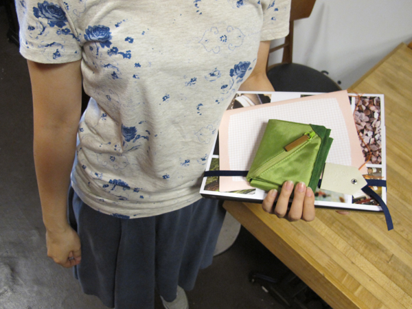 【生活玩物】自動幫你把鈔票、零錢分好好---神奇 FUUN 紛錢包