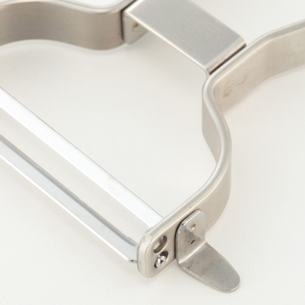 體貼的設計！無印良品「左撇子也好用」的質感商品，不會察覺異狀卻意外順手的設計