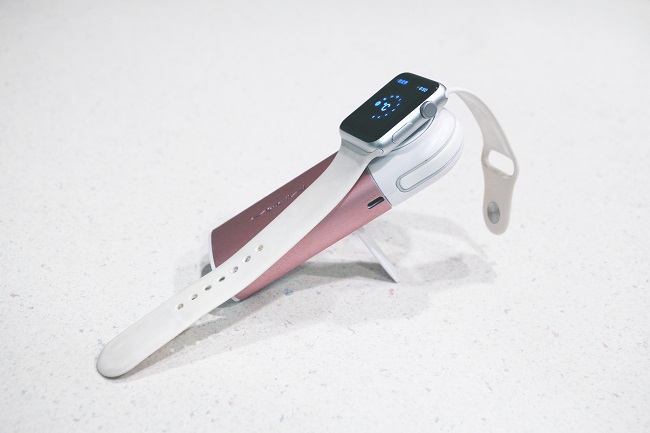 電力剩 10 趴免驚!MIPOW 質感美型帶的出手,各式 3C 產品通通網羅!