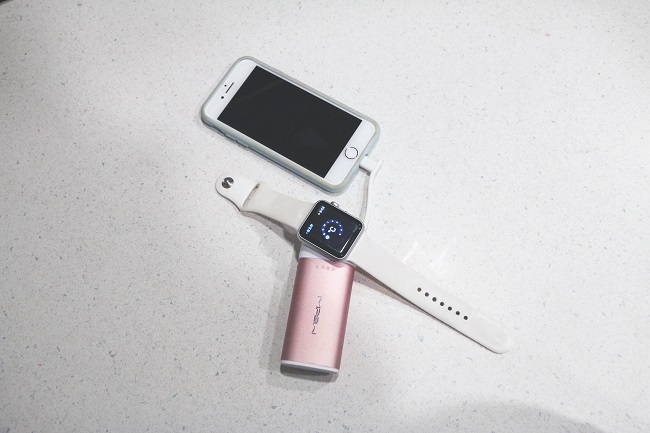 電力剩 10 趴免驚!MIPOW 質感美型帶的出手,各式 3C 產品通通網羅!