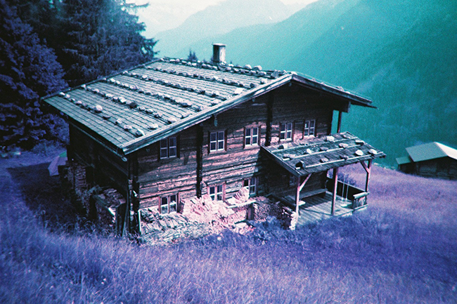 拍一個 LOMO 回憶！Lomography 推出 Diana F+ 十週年限量版和即可拍相機