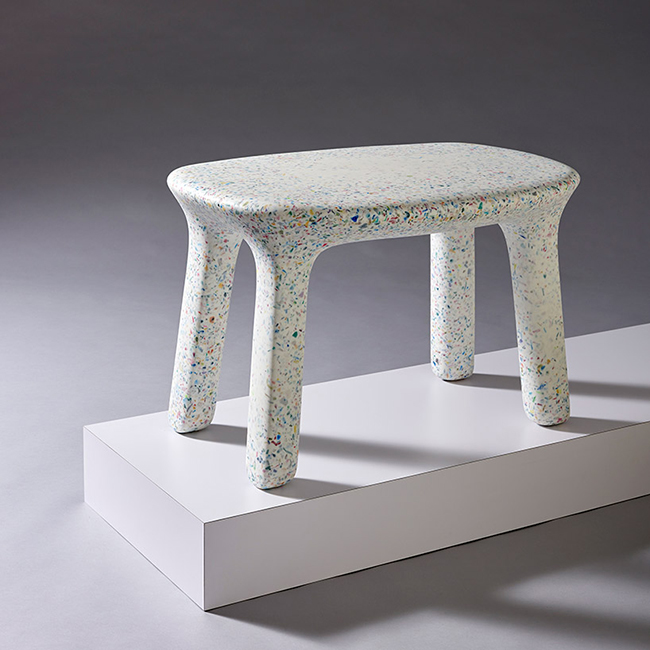 廢棄塑膠玩具轉生可回收家具，環保從「小」開始做起