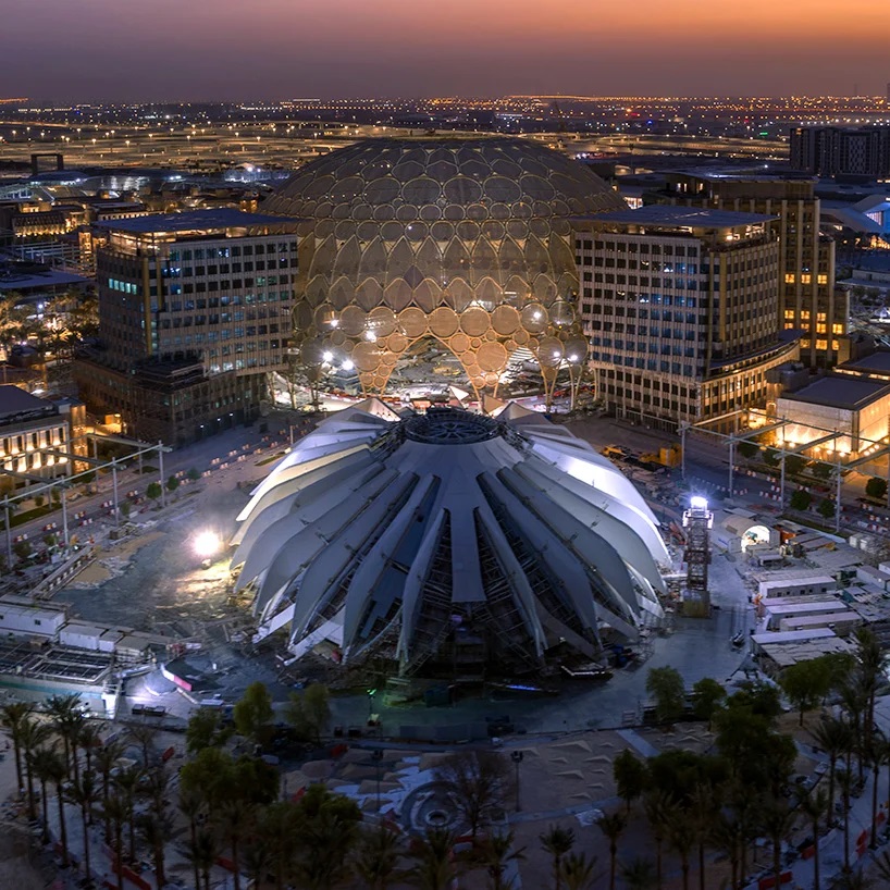 2020杜拜世博2大主場館、大門設計！白色羽毛綻放、世界最大圓頂投射齊登場