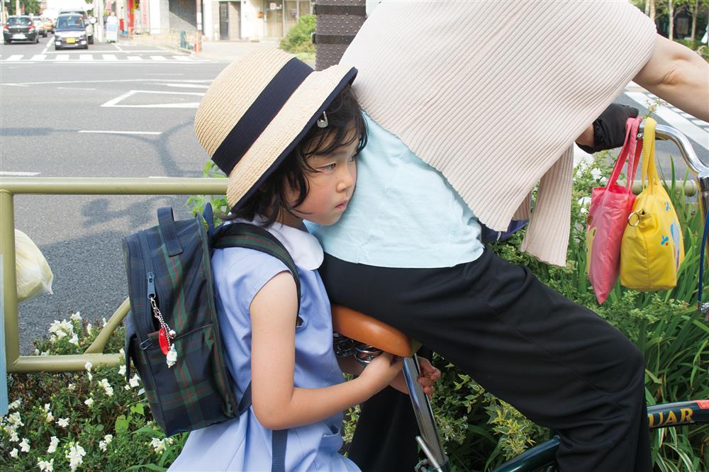 日本攝影師日下慶太眼中的幽默日常攝影！心中OS「那ㄟ安捏？」就是按下快門瞬間