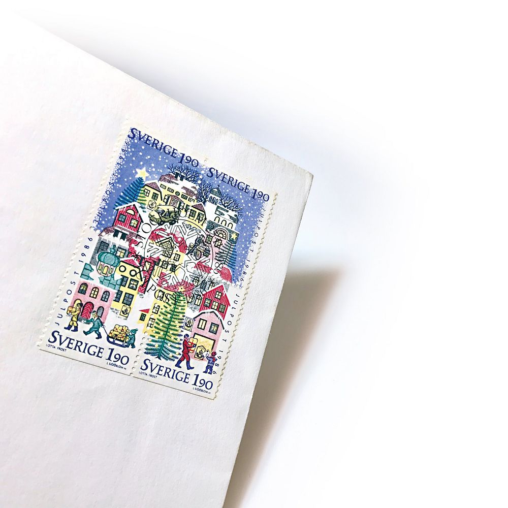 不寄明信片也想收藏！丹麥聖誕慈善郵票50枚展開，歡樂可愛插畫塗鴉讓人愛不釋手