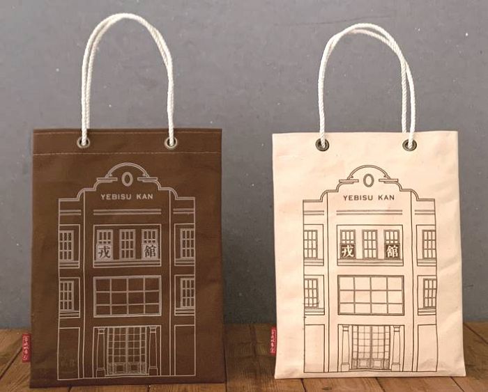 台南「戎舘」百年日式老戲院新生！懷舊海報、售票亭等耗時2年復刻重建