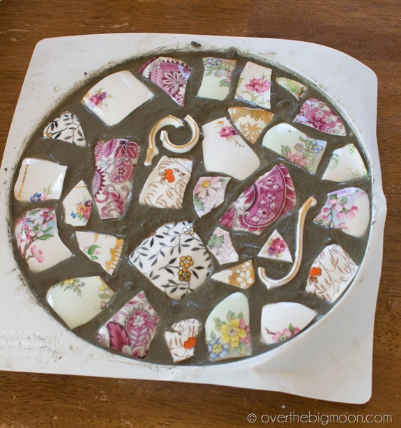 【DIY OK】歲歲平安！打破的美麗茶杯再製