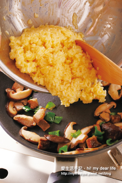 【閱讀書摘】用平底鍋來做粒粒分明叉燒炒飯吧！