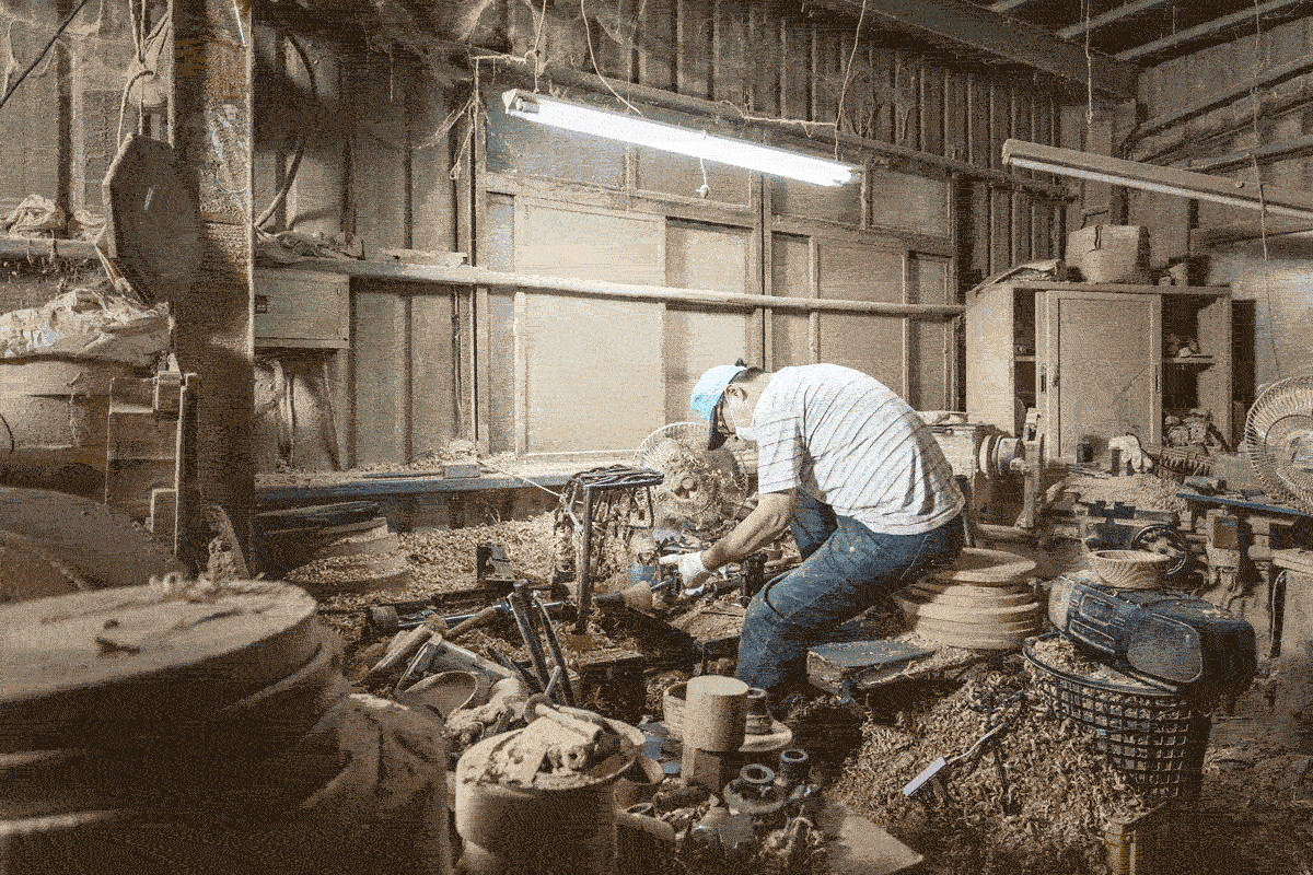 豐原職人在地打造！阿煙的木製杯傳承「跳台」工藝之美