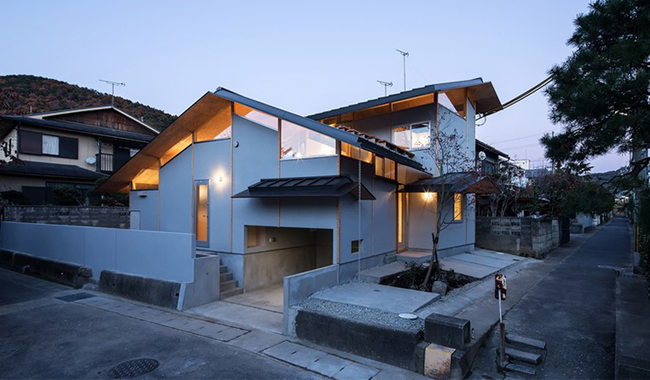 一起住到屋頂上－－京都小屋「屋簷下的房子」