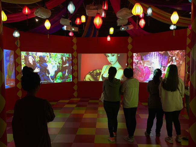 【觀展心得】惡女其實有顆溫柔的心 - 蜷川實花華麗至極，絢爛奪目的影像世界