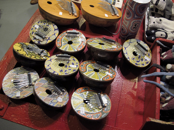 【2013台灣設計師週】逛到腳酸買到手軟的「3x3 設計產業形象展」