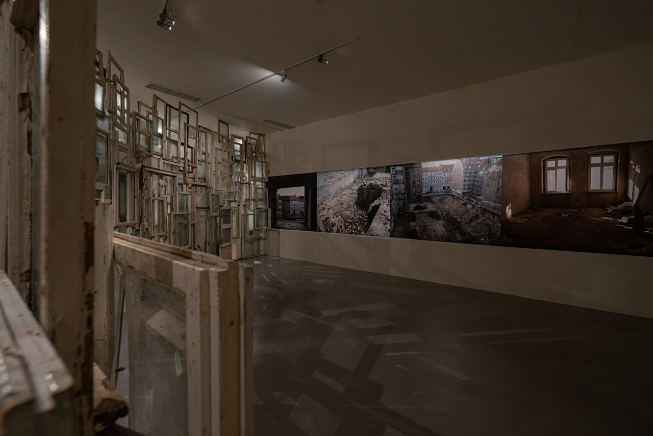 塩田千春《顫動的靈魂》北美館展覽亮點！集結黑紅織網裝置、繪畫等25年生涯創作