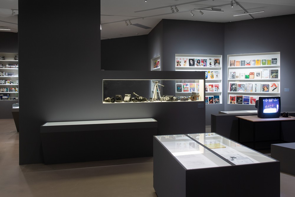 北美館《一一重構：楊德昌》登場！7大主題解密電影大師影像世界、未公開文物創作