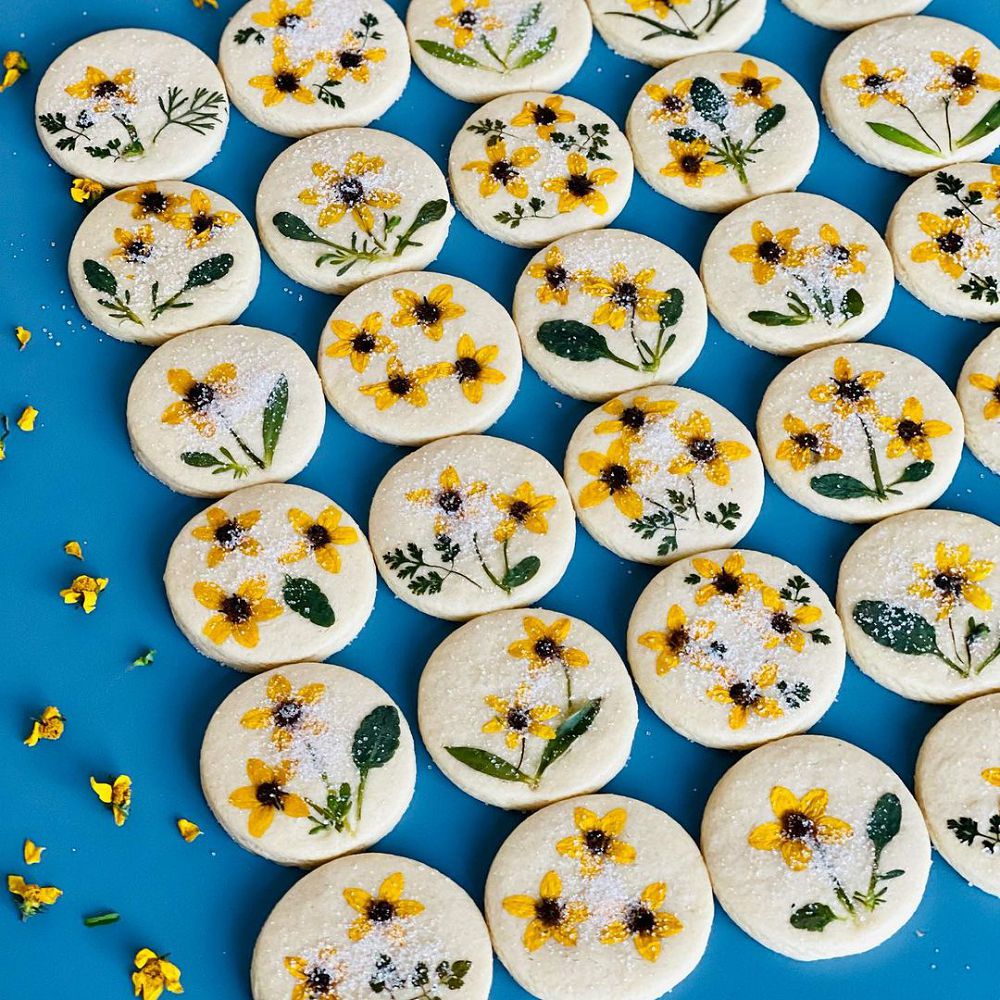 夢幻花卉甜食!美國甜點師Loria Stern如藝術畫作的繽紛花朵美食創作