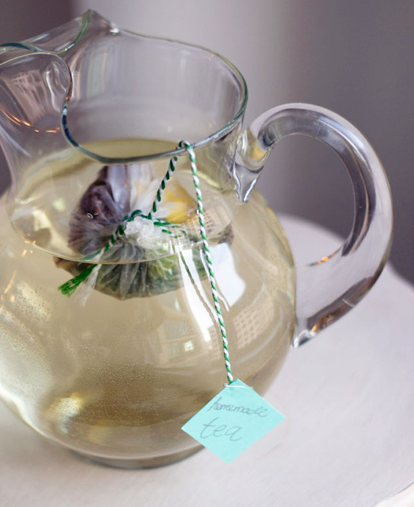 【DIY OK】味覺與視覺的夏日饗宴!玫瑰冰晶冰塊自己做