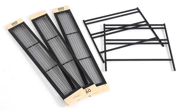 萬用露營桌 TEQUILA TABLE 給你滿滿的野外用餐平台！