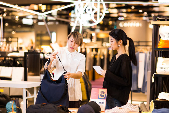 乾淨簡單中遇見叛逆玩味－專訪 Beauty & Youth Taiwan 台北店店長