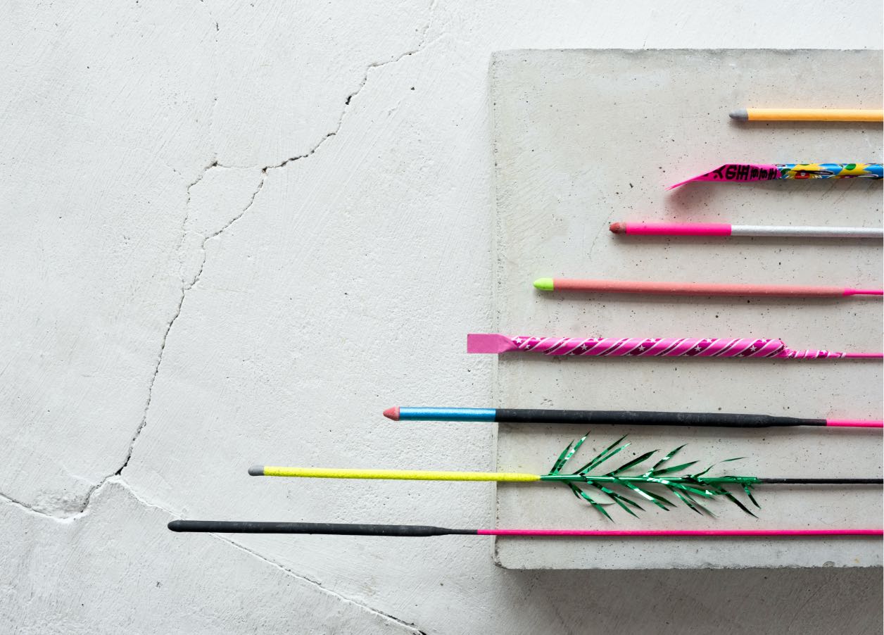 有音樂的煙火？日本推出以文青風花火 hinone，海報筒素雅包裝展現火光的美好與感動