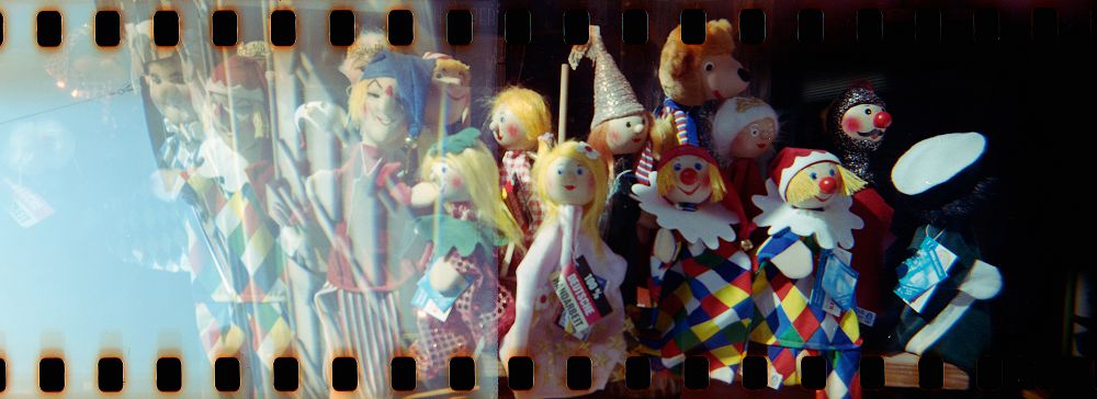 復古風景全收進快門！Lomography 推出「可拍全景」的風格底片相機，每一張都是驚喜