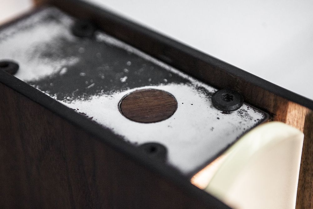 META DESIGN 設計「敦南不熄燈」書擋桌燈！回收敦南誠品木材重現拱形窗，傳承閱讀記憶