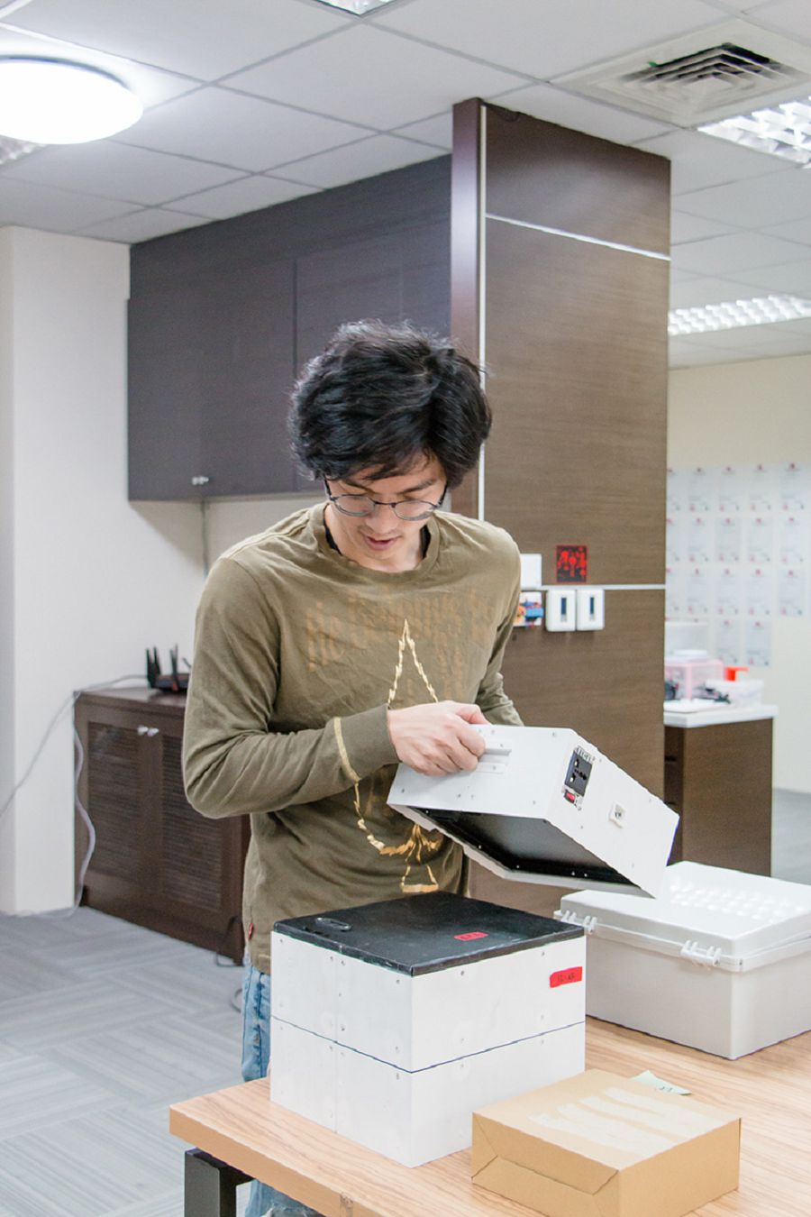 宛如小型電力站，保持家戶不斷電、也能將電力外帶的「智慧電管家」