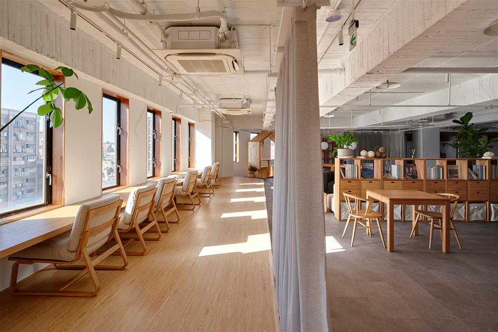 「森SPACE」全台首間無印良品空間改造共享辦公室！藏身新竹商辦大樓裡的質感工作場域